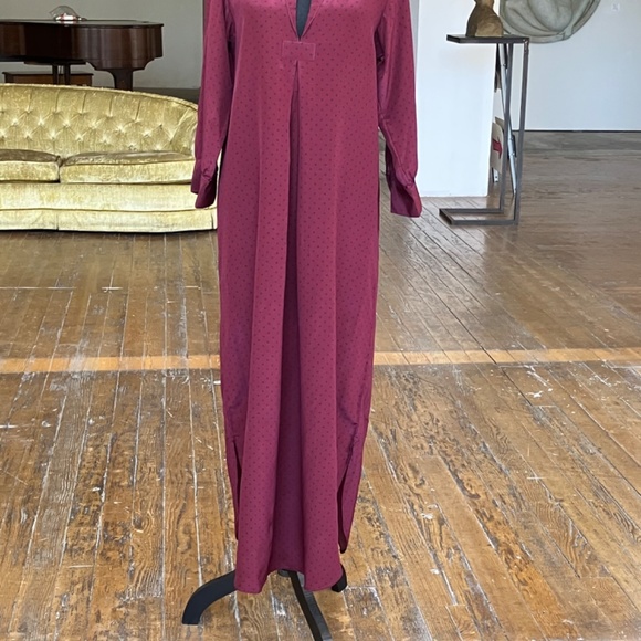 Wizzy Kit Maroon and navy polka dotted Maxi dress. - Picture 9 of 13